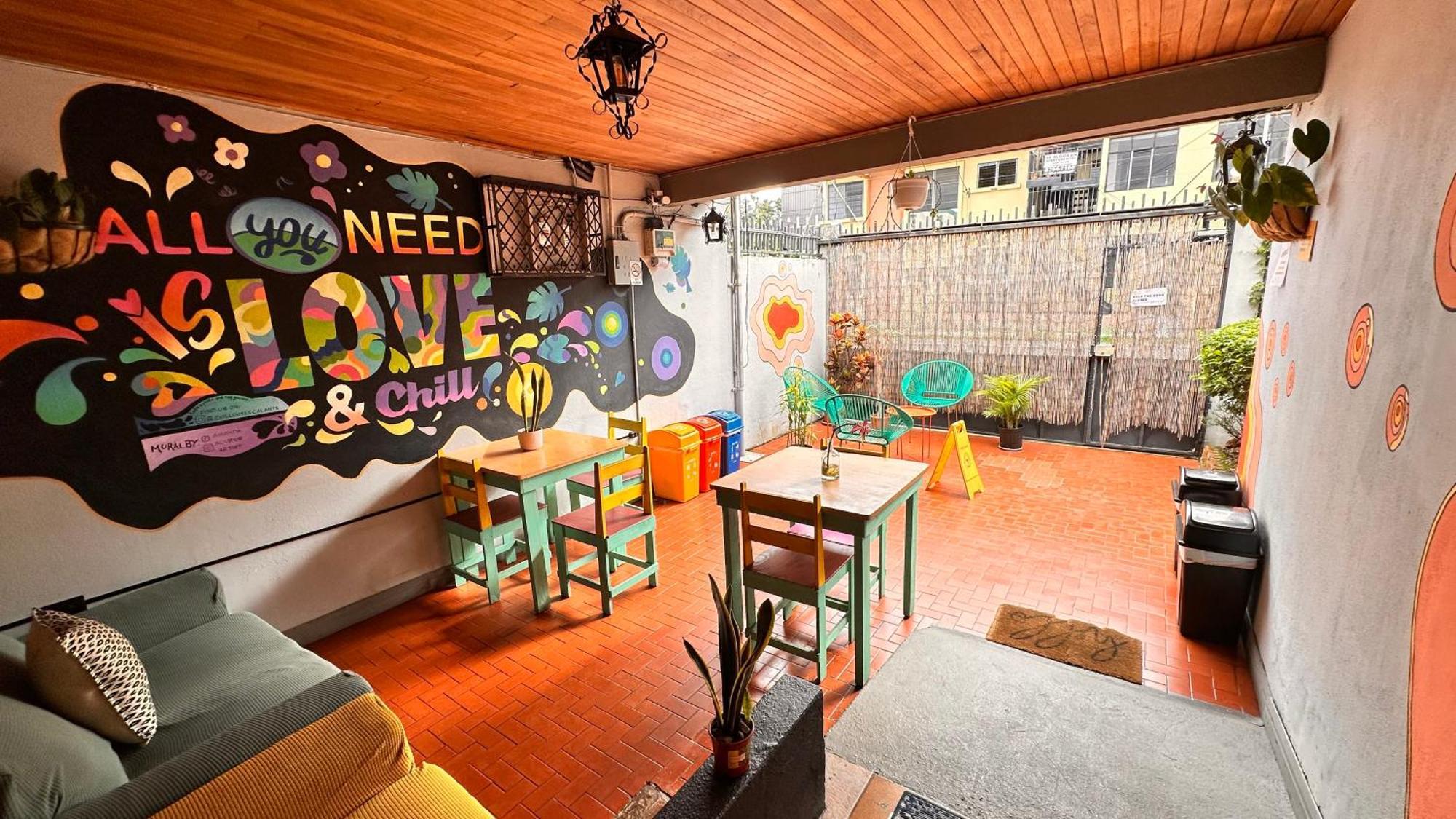 Chillout Hostel Barrio Escalante Сан-Хосе Экстерьер фото